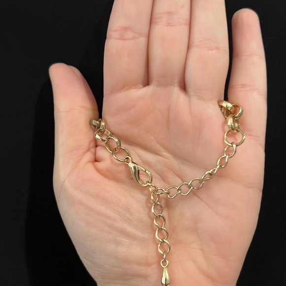 Gold and crystal layered necklace - Picture 4 of 4